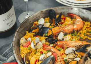 Seafood paella