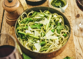 Spaghetti with green veggies, burrata and pistachio pesto