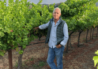 Des vignes en Beaujolais : le choix du californien Jonathan Pey
